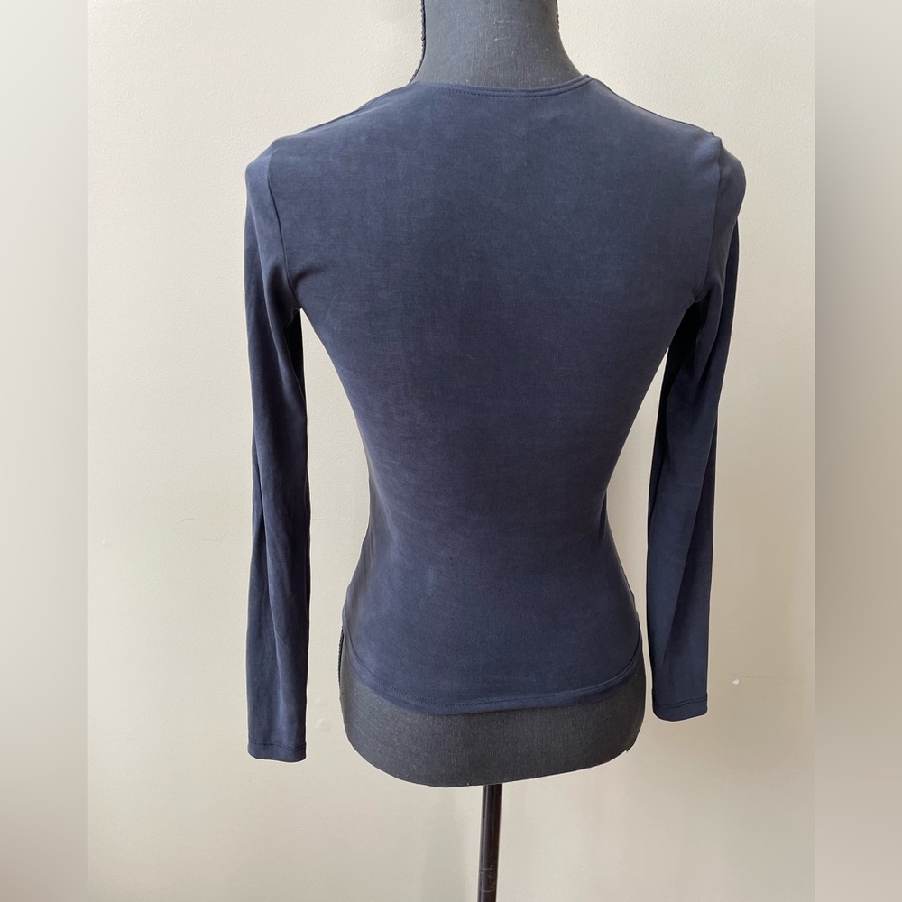 American Apparel Black Fitted Long Sleeve V-Neck Top - Size S - Picture 4 of 5